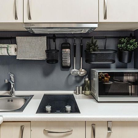 Riga Central Apartments - Skolas Str. Parking Nearby ภายนอก รูปภาพ